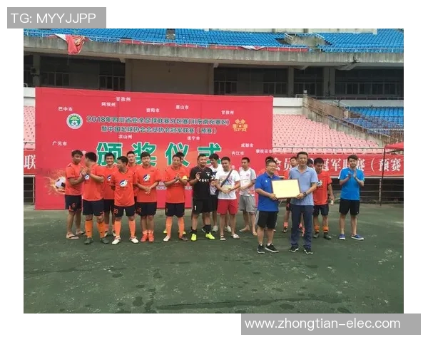 武侯区专业足球培训课程全面开启助力青少年成长与技能提升